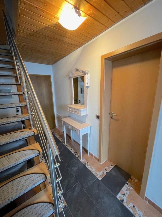 Geraeumiges Maisonette Apartment Тодтмос Екстер'єр фото