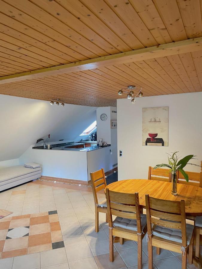 Geraeumiges Maisonette Apartment Тодтмос Екстер'єр фото